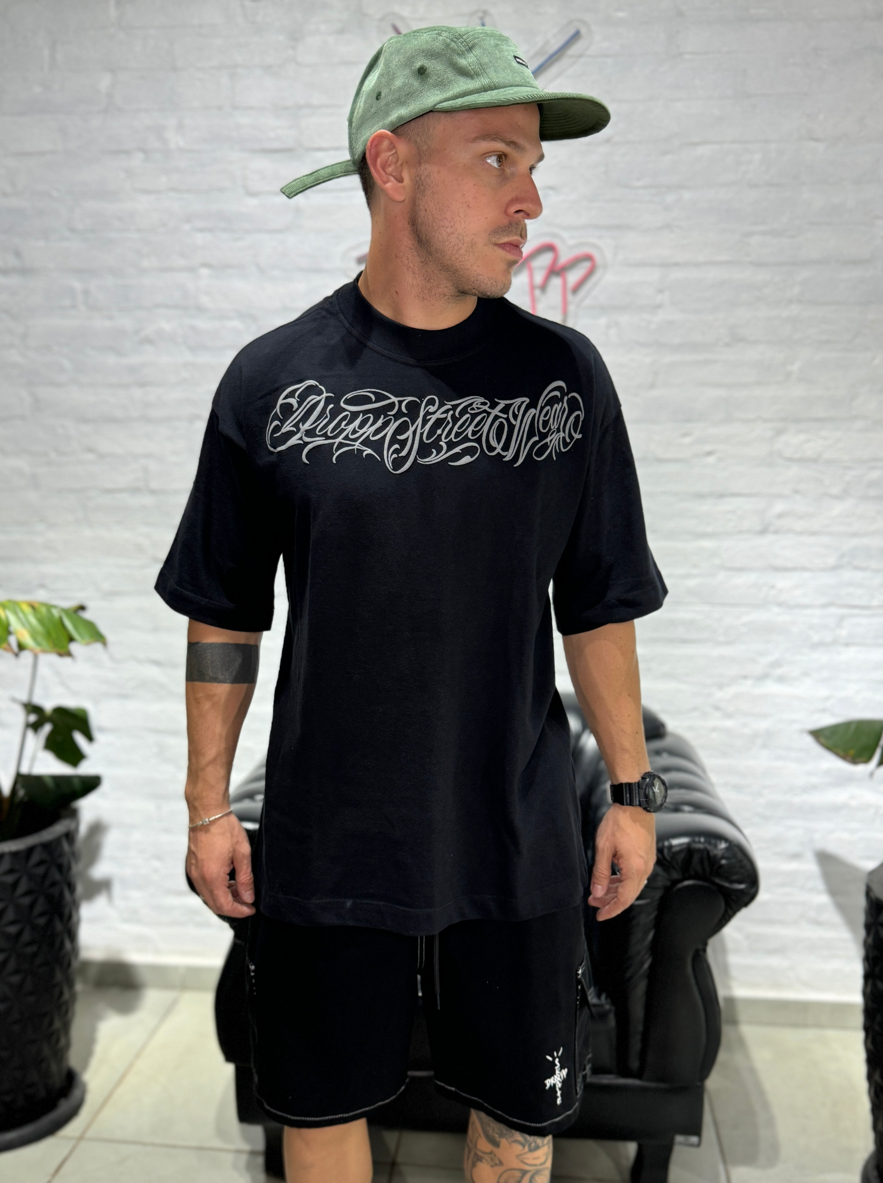 Camiseta Oversized Lettering