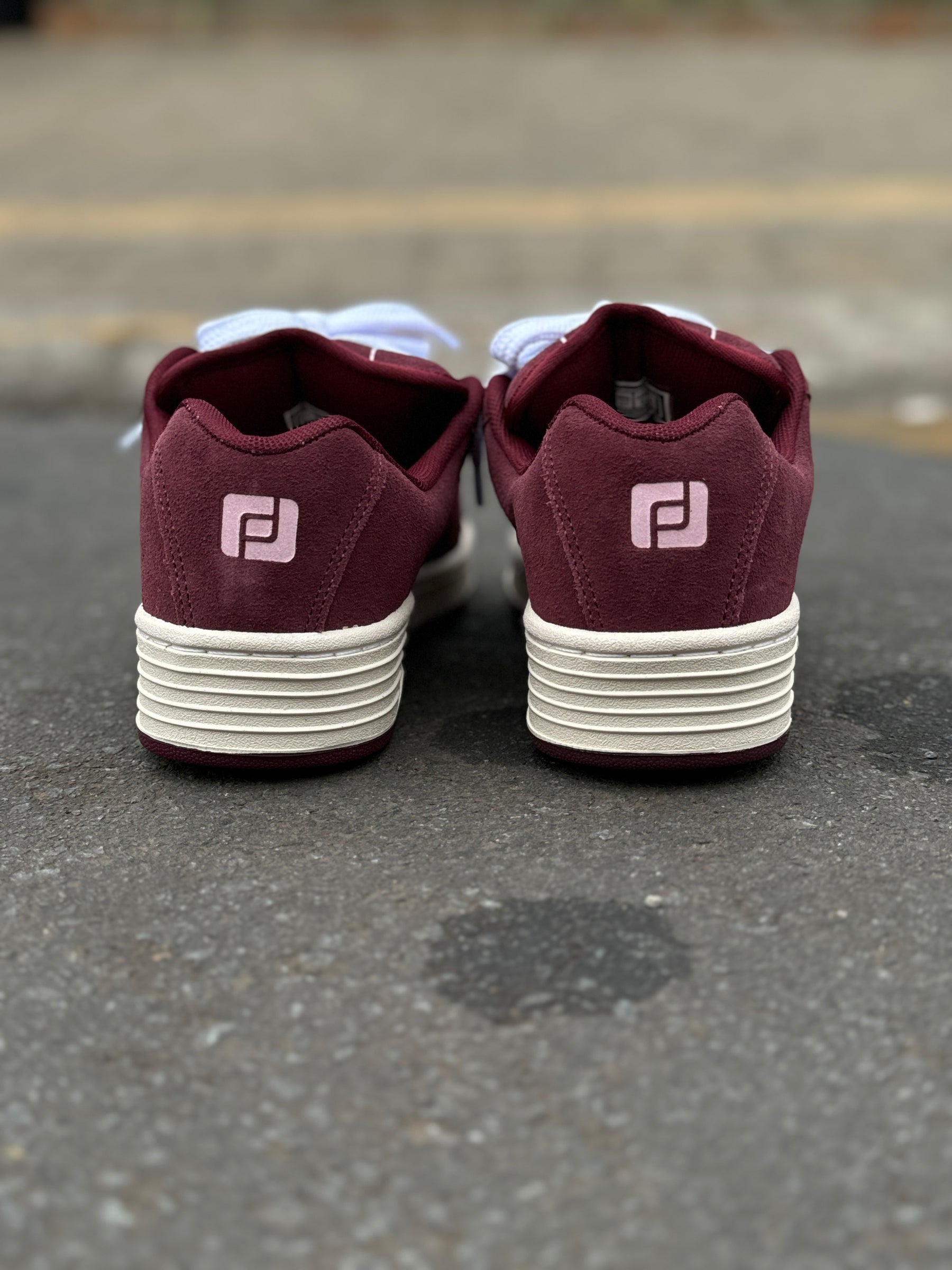 Freeday Jab Bordo/White